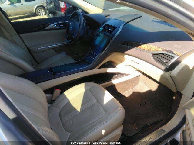 Photo 4 VIN: 3LN6L2G91ER825355 - LINCOLN MKZ 