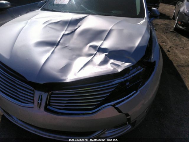 Photo 5 VIN: 3LN6L2G91ER825355 - LINCOLN MKZ 