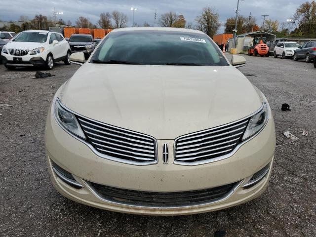 Photo 4 VIN: 3LN6L2G91GR623831 - LINCOLN MKZ 