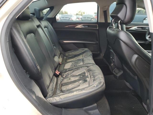 Photo 9 VIN: 3LN6L2G91GR623831 - LINCOLN MKZ 