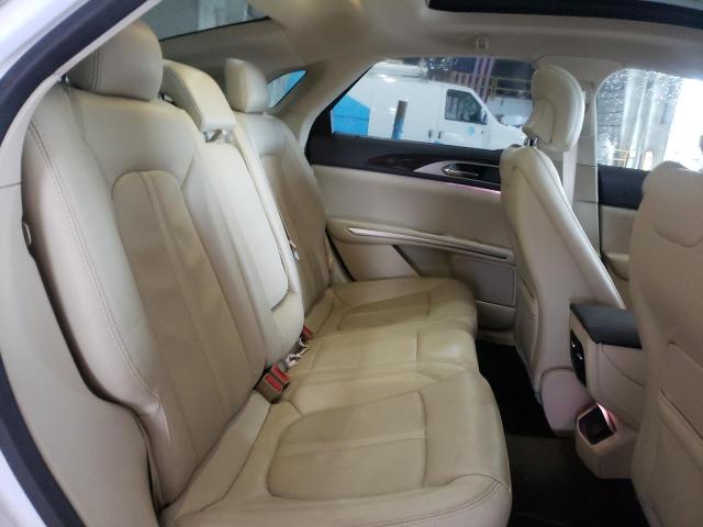 Photo 5 VIN: 3LN6L2G92ER823050 - LINCOLN MKZ 