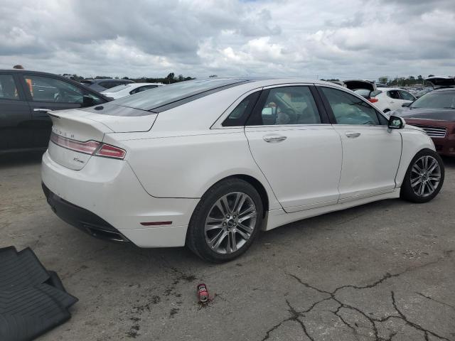 Photo 2 VIN: 3LN6L2G92GR600722 - LINCOLN MKZ 