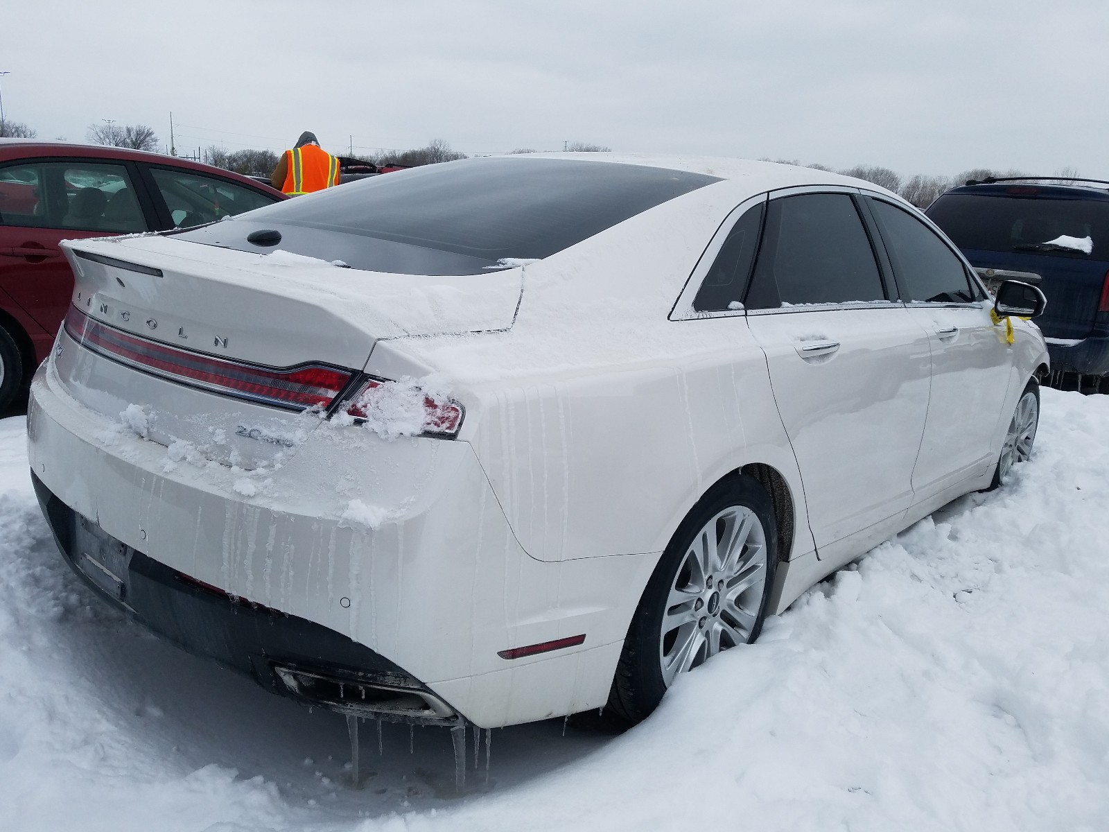 Photo 3 VIN: 3LN6L2G92GR602776 - LINCOLN MKZ 