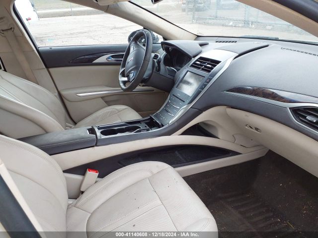 Photo 4 VIN: 3LN6L2G92GR615110 - LINCOLN MKZ 