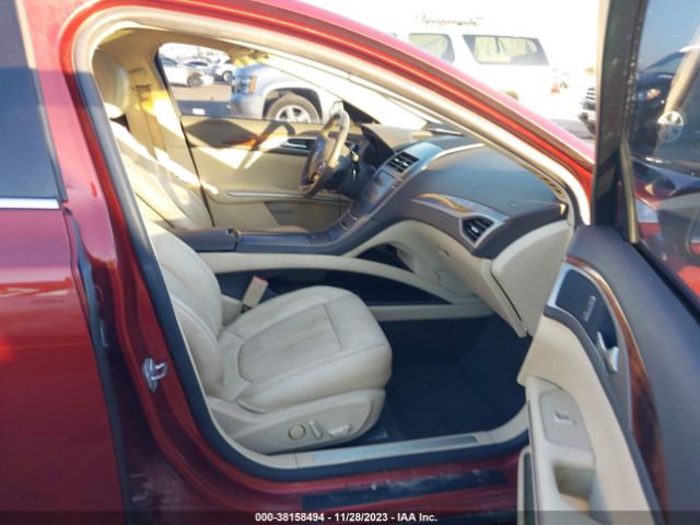 Photo 4 VIN: 3LN6L2G93ER800358 - LINCOLN MKZ 