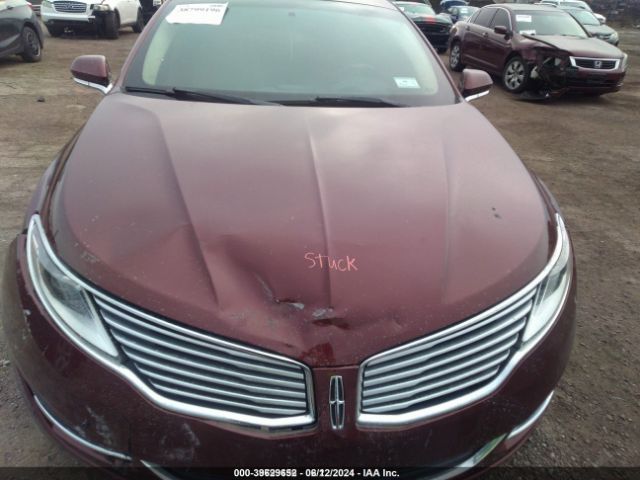 Photo 9 VIN: 3LN6L2G93GR612197 - LINCOLN MKZ 