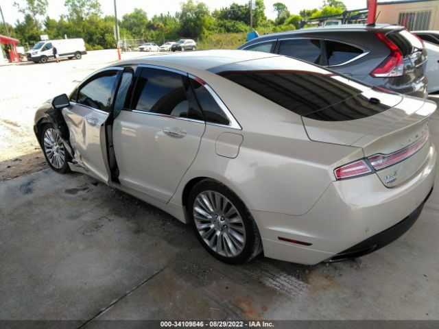 Photo 2 VIN: 3LN6L2G93GR626939 - LINCOLN MKZ 