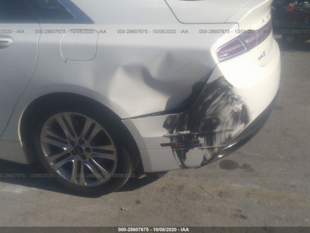 Photo 5 VIN: 3LN6L2G94DR811741 - LINCOLN MKZ 