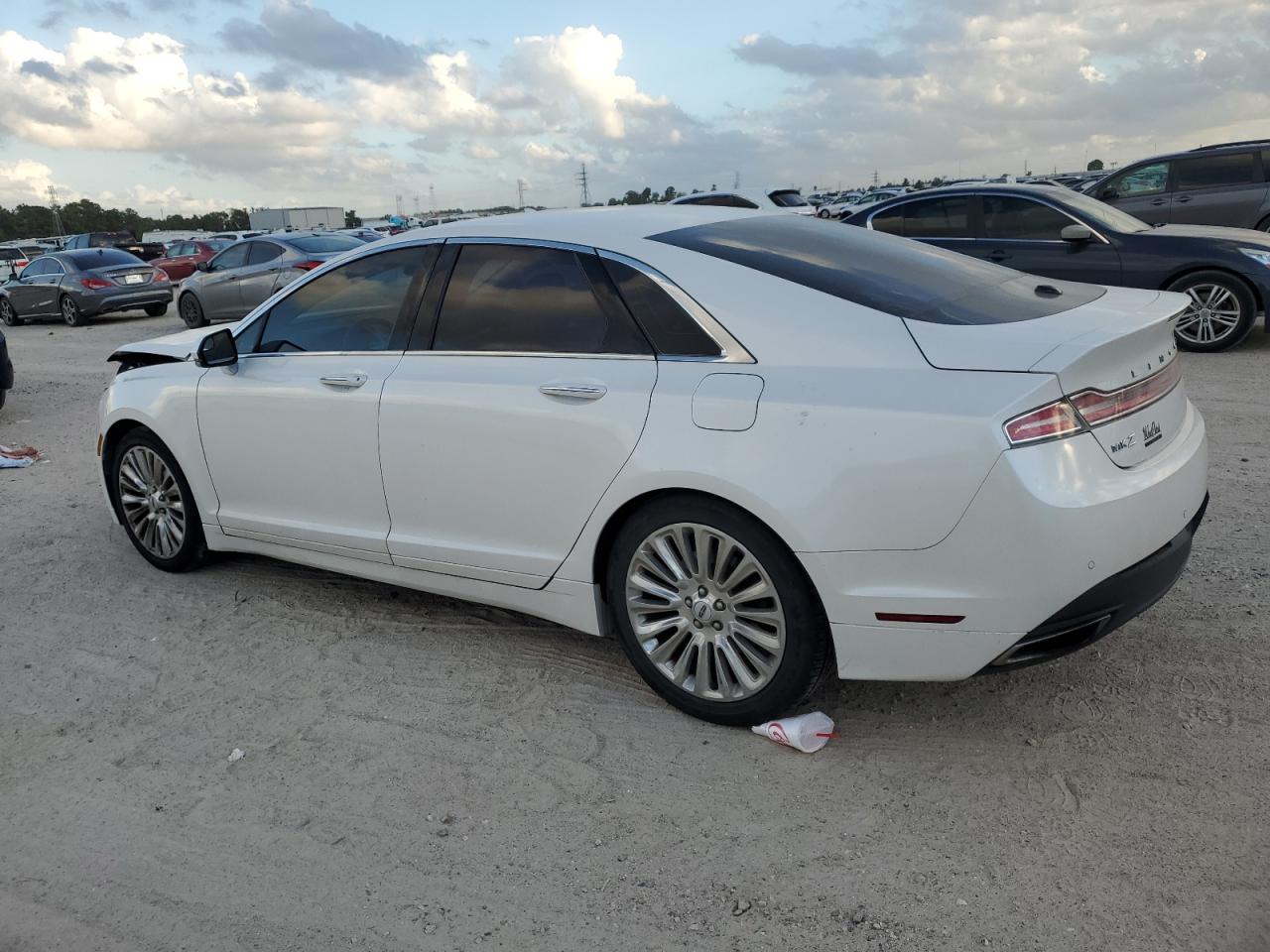 Photo 1 VIN: 3LN6L2G94DR813800 - LINCOLN MKZ 