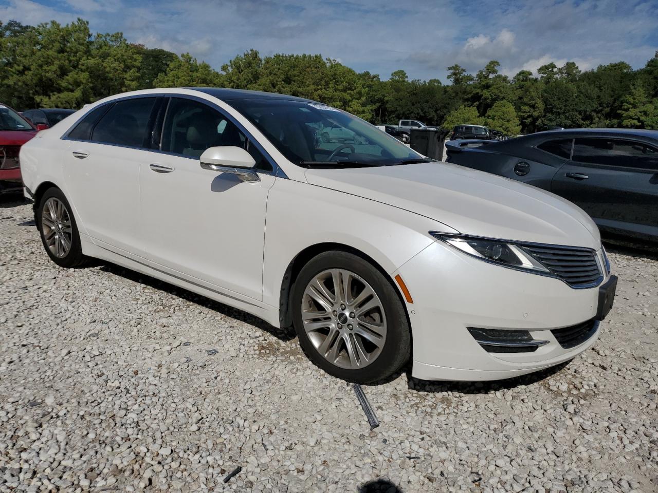 Photo 3 VIN: 3LN6L2G94ER828864 - LINCOLN MKZ 