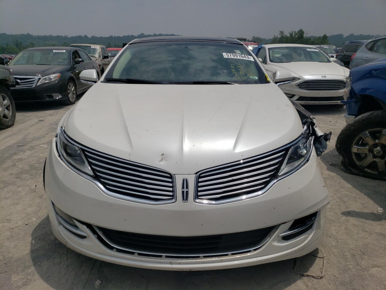 Photo 4 VIN: 3LN6L2G94GR623726 - LINCOLN MKZ 