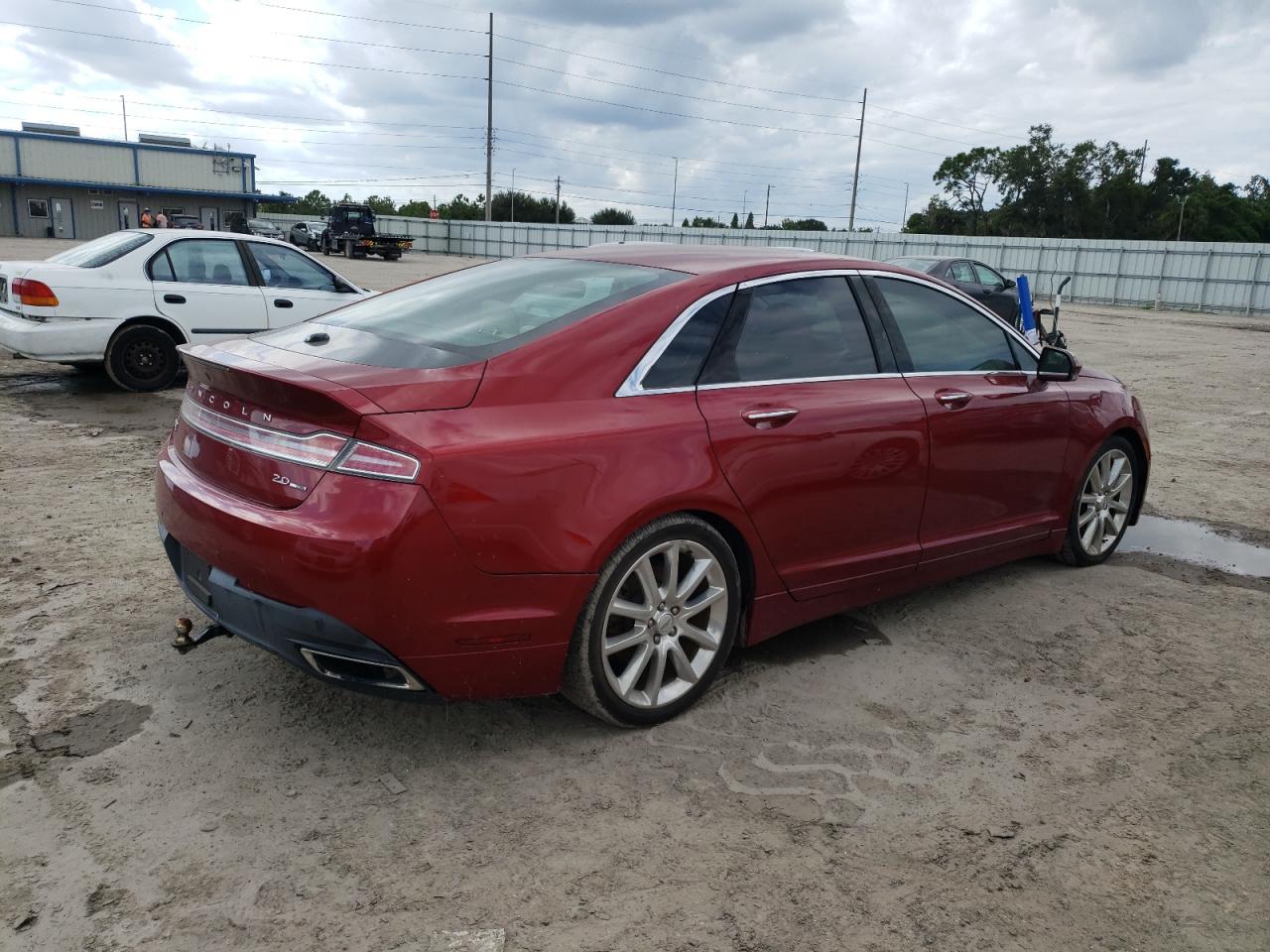 Photo 2 VIN: 3LN6L2G94GR625735 - LINCOLN MKZ 