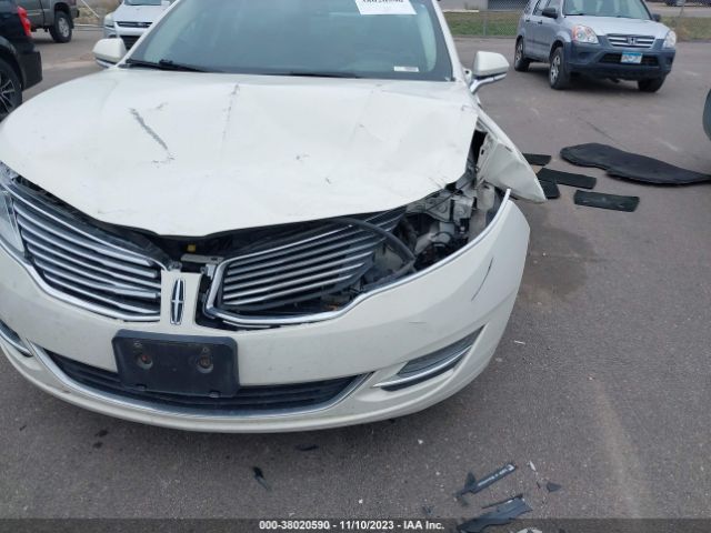 Photo 5 VIN: 3LN6L2G95DR825700 - LINCOLN MKZ 