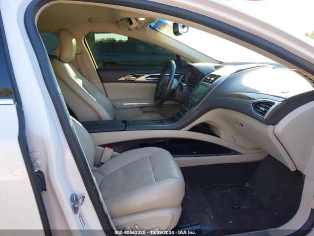 Photo 4 VIN: 3LN6L2G95GR621273 - LINCOLN MKZ 