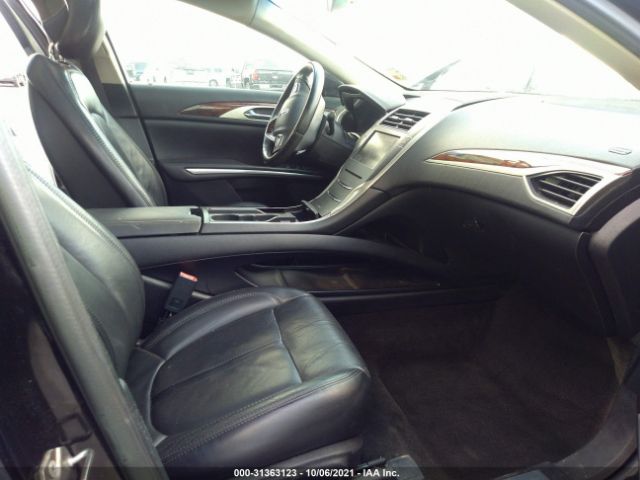 Photo 4 VIN: 3LN6L2G95GR625601 - LINCOLN MKZ 