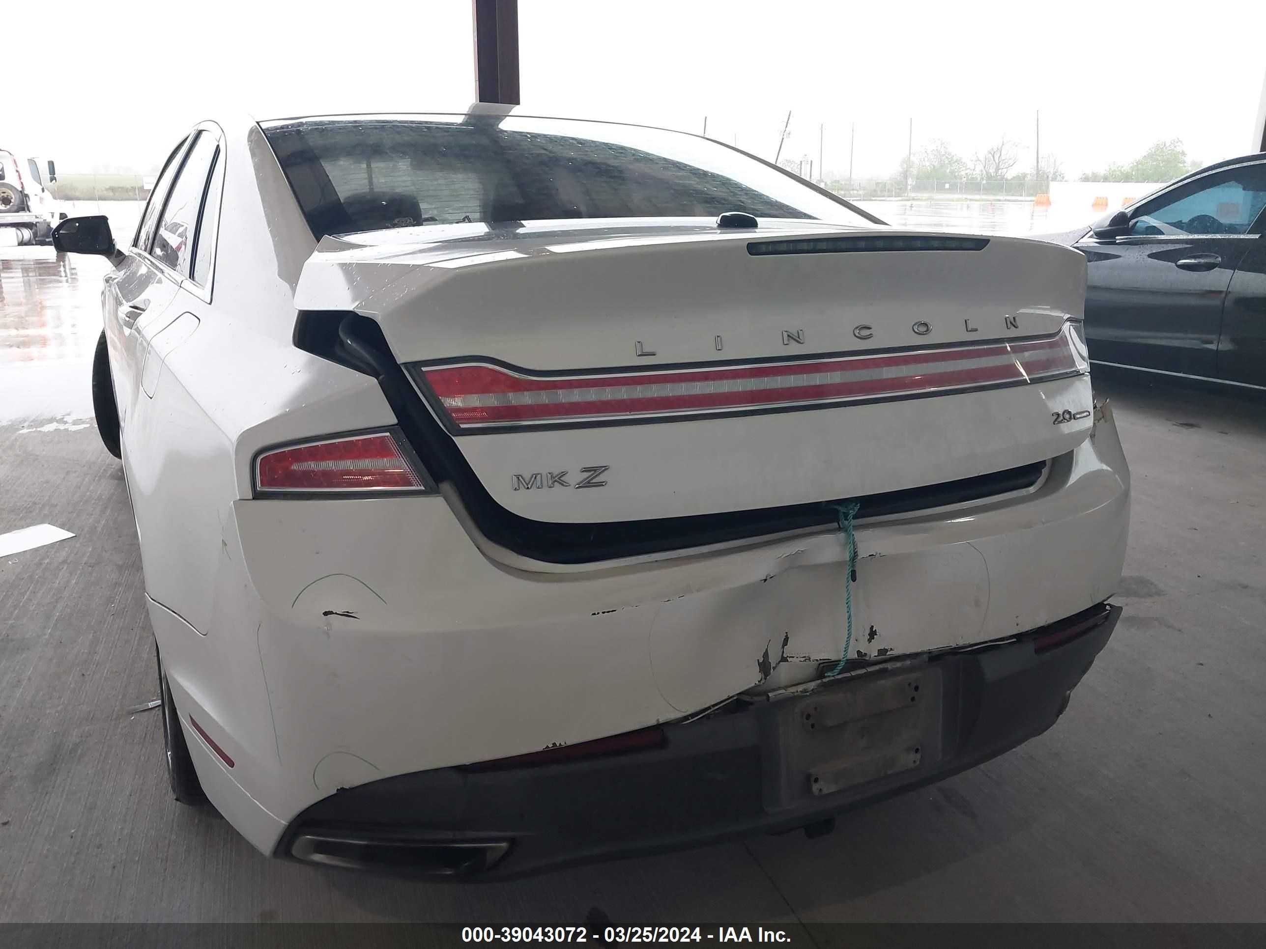 Photo 5 VIN: 3LN6L2G96ER823178 - LINCOLN MKZ 