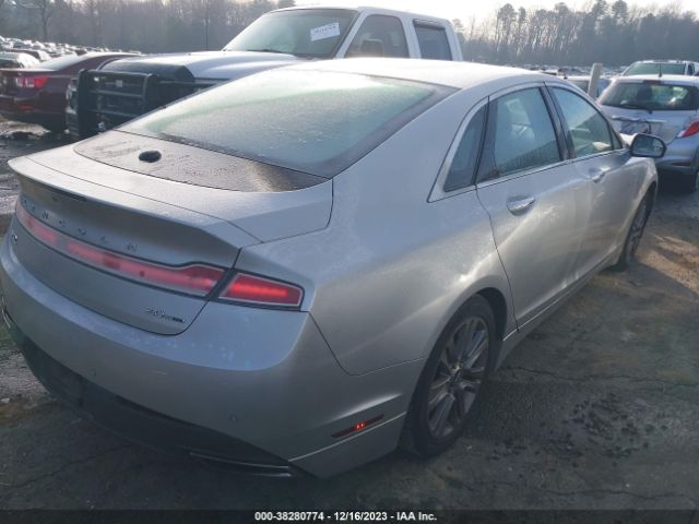 Photo 3 VIN: 3LN6L2G96FR611799 - LINCOLN MKZ 