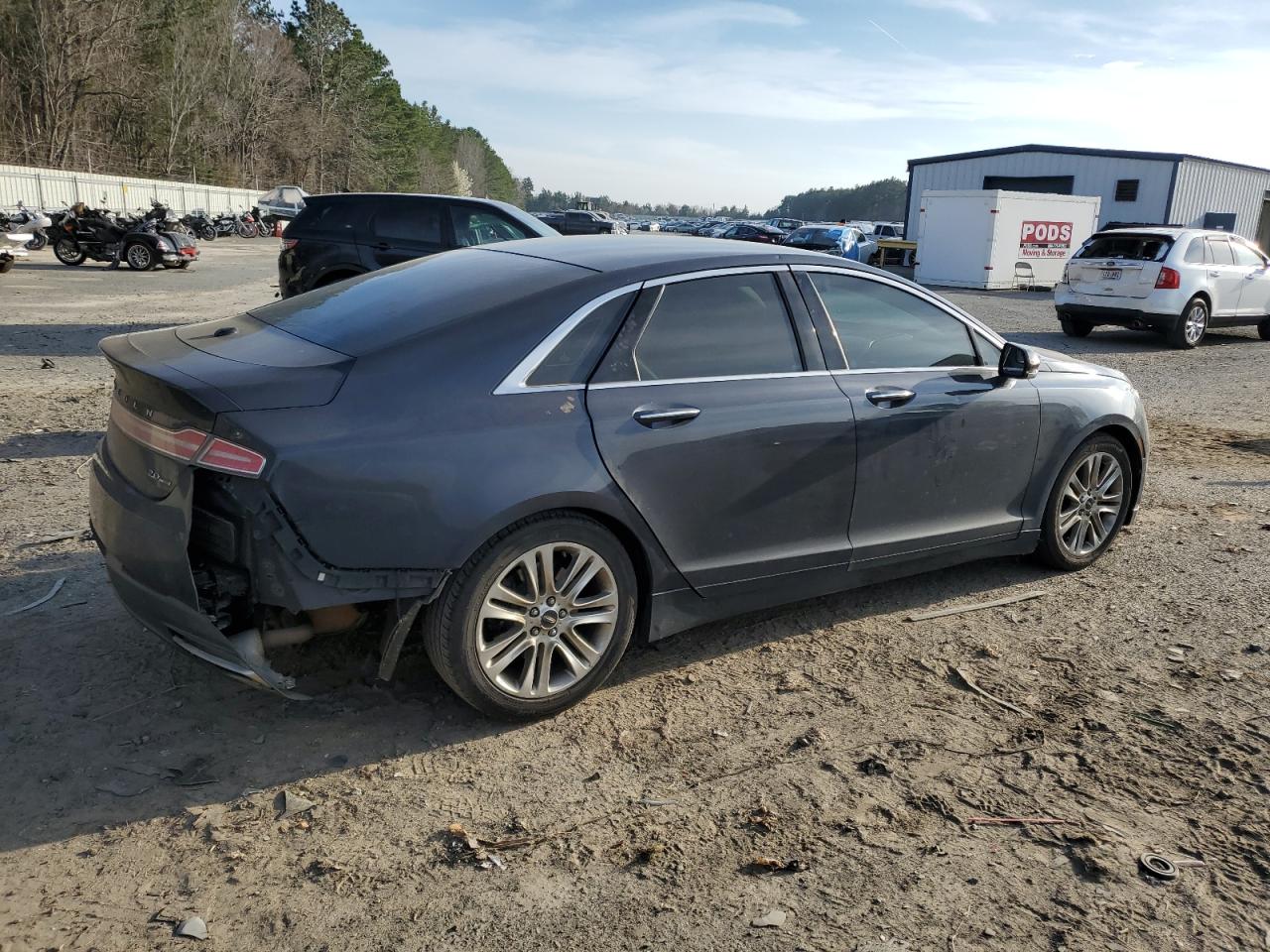 Photo 2 VIN: 3LN6L2G98ER824994 - LINCOLN MKZ 