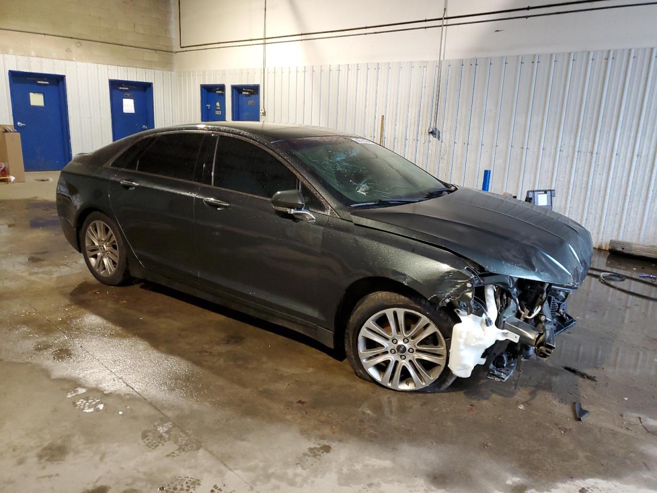 Photo 3 VIN: 3LN6L2G98GR612051 - LINCOLN MKZ 