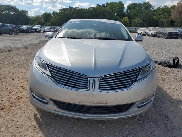 Photo 4 VIN: 3LN6L2G99GR613581 - LINCOLN MKZ 