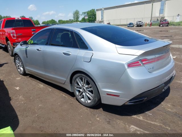 Photo 2 VIN: 3LN6L2G9XDR815356 - LINCOLN MKZ 