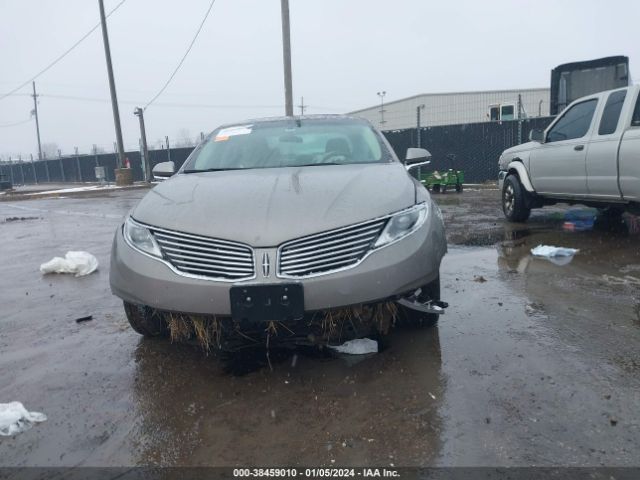 Photo 5 VIN: 3LN6L2G9XGR624489 - LINCOLN MKZ 