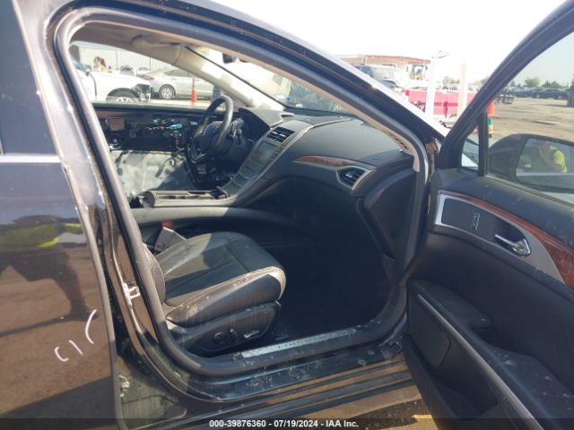 Photo 4 VIN: 3LN6L2GK1FR604732 - LINCOLN MKZ 