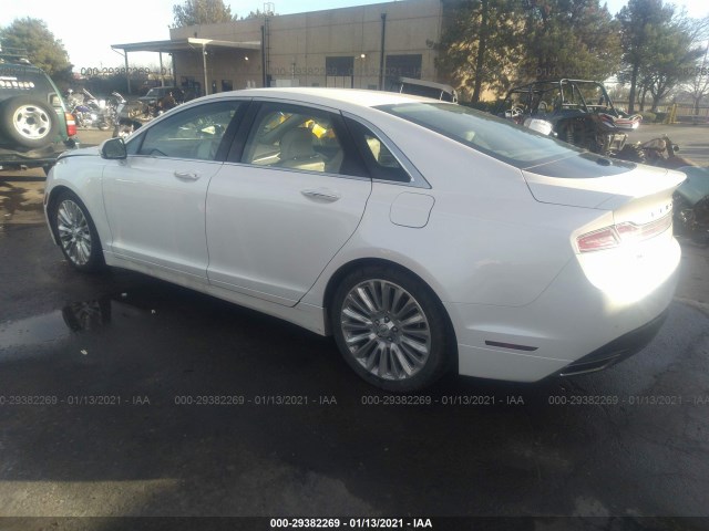 Photo 2 VIN: 3LN6L2GK2GR622500 - LINCOLN MKZ 