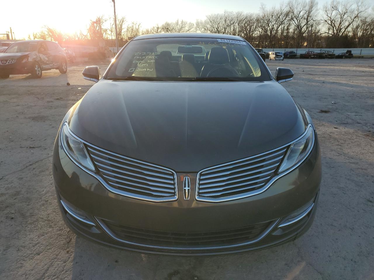 Photo 4 VIN: 3LN6L2GK3FR608605 - LINCOLN MKZ 