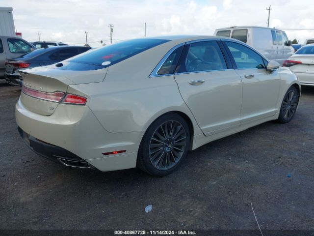 Photo 3 VIN: 3LN6L2GK3GR611120 - LINCOLN MKZ 