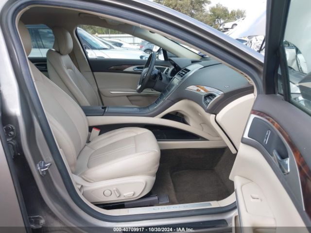 Photo 4 VIN: 3LN6L2GK3GR625129 - LINCOLN MKZ 