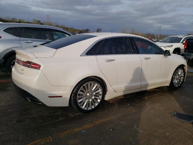 Photo 2 VIN: 3LN6L2GK3GR632551 - LINCOLN MKZ 