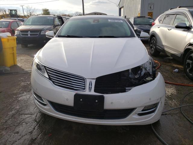 Photo 4 VIN: 3LN6L2GK3GR632551 - LINCOLN MKZ 