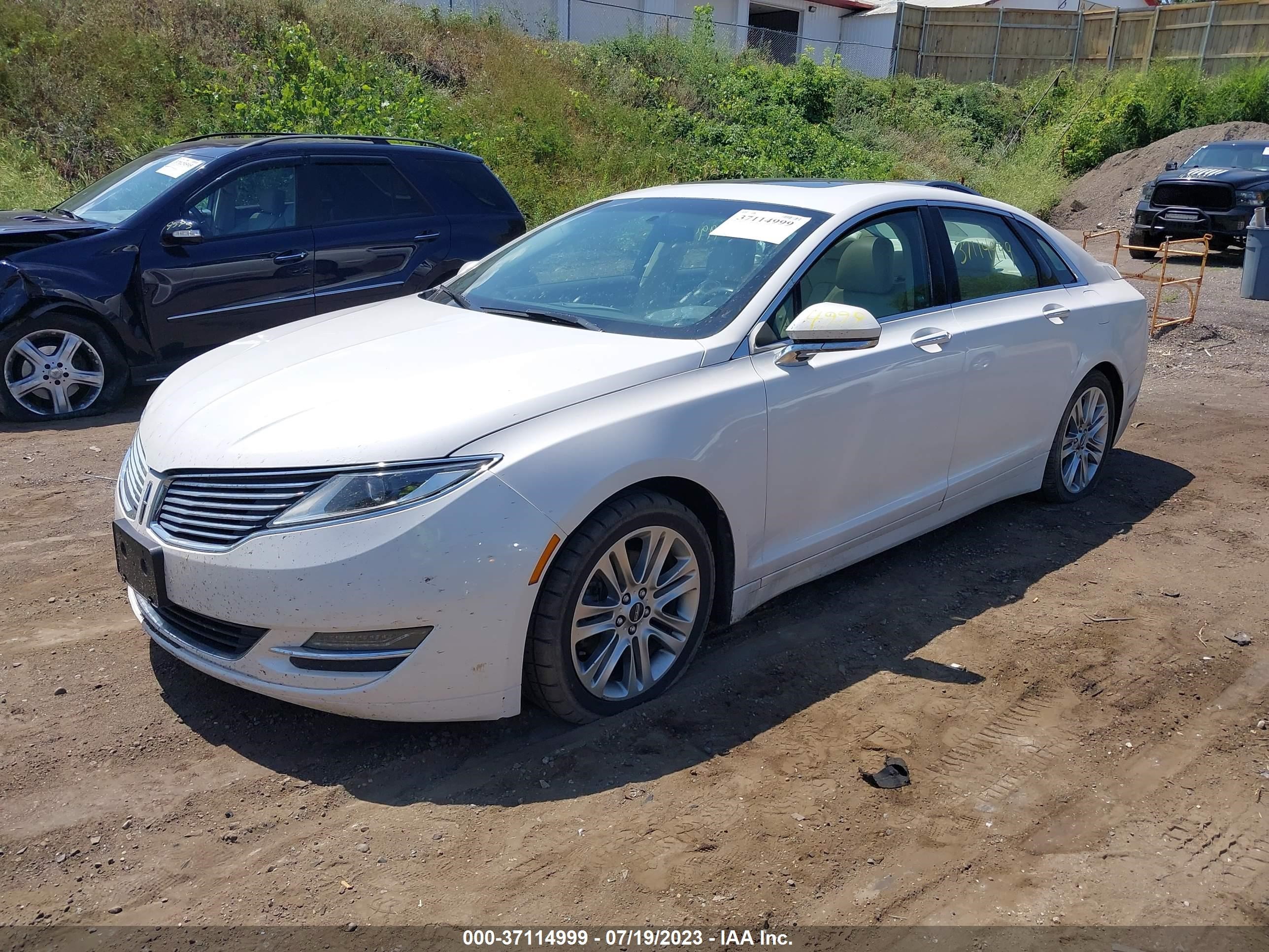 Photo 1 VIN: 3LN6L2GK5DR802310 - LINCOLN MKZ 