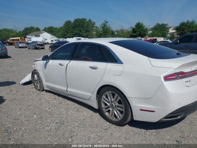 Photo 2 VIN: 3LN6L2GK5GR627397 - LINCOLN MKZ 