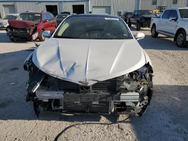 Photo 4 VIN: 3LN6L2GK6DR826387 - LINCOLN MKZ 