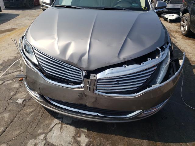 Photo 6 VIN: 3LN6L2GK6FR603883 - LINCOLN MKZ 