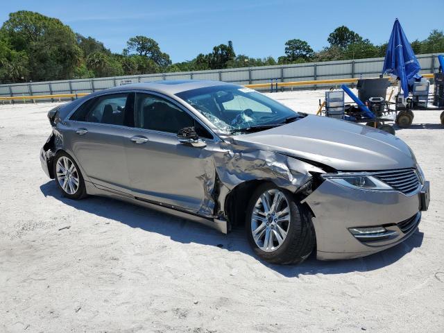 Photo 3 VIN: 3LN6L2GK6GR633421 - LINCOLN MKZ 