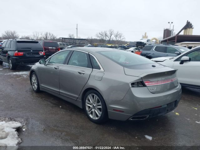 Photo 2 VIN: 3LN6L2GK7FR627139 - LINCOLN MKZ 