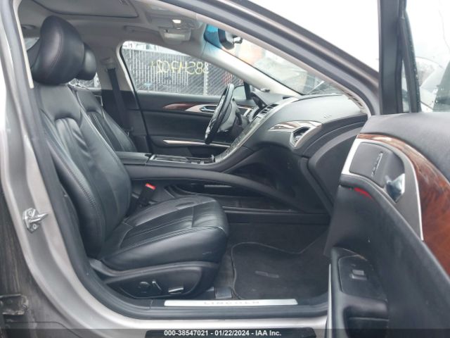 Photo 4 VIN: 3LN6L2GK7FR627139 - LINCOLN MKZ 