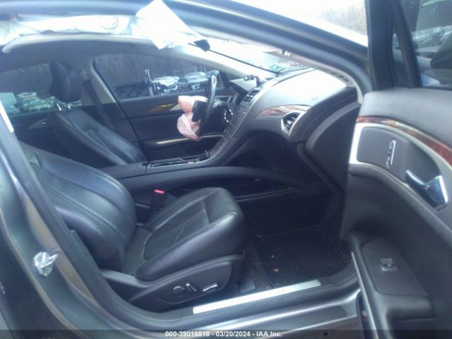 Photo 4 VIN: 3LN6L2GK8ER804702 - LINCOLN MKZ 