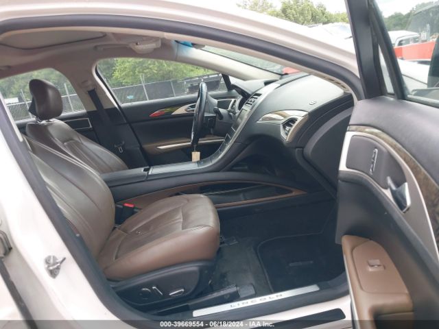 Photo 4 VIN: 3LN6L2GK8GR619133 - LINCOLN MKZ 