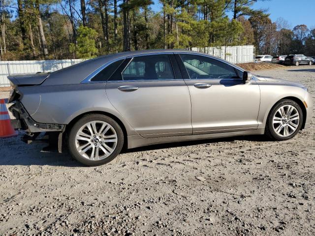 Photo 2 VIN: 3LN6L2GK8GR633436 - LINCOLN MKZ 