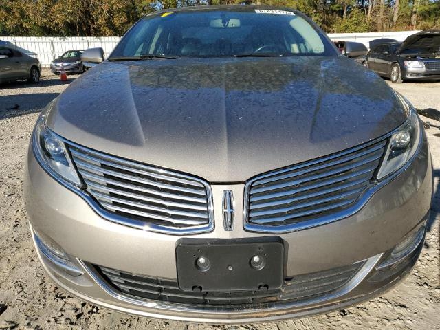 Photo 4 VIN: 3LN6L2GK8GR633436 - LINCOLN MKZ 