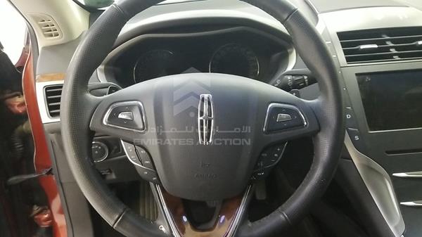 Photo 14 VIN: 3LN6L2GKXER802983 - LINCOLN MKZ 