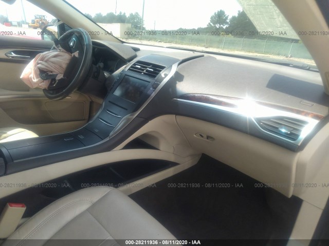 Photo 4 VIN: 3LN6L2GKXER819508 - LINCOLN MKZ 