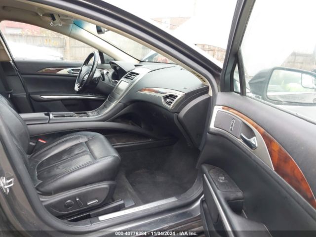 Photo 4 VIN: 3LN6L2J90GR633050 - LINCOLN MKZ 