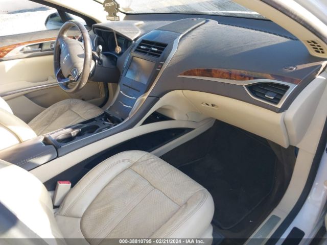 Photo 4 VIN: 3LN6L2J91FR601836 - LINCOLN MKZ 