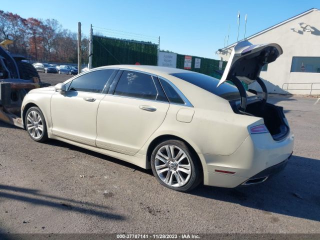 Photo 2 VIN: 3LN6L2J91GR604883 - LINCOLN MKZ 