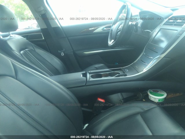 Photo 4 VIN: 3LN6L2J91GR604950 - LINCOLN MKZ 